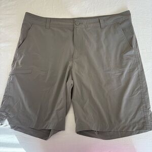 Columbia Shorts